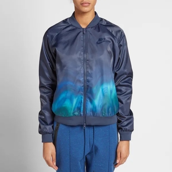 Nike WOMEN'S Northern Light PRINT BOMBER - Small - Picture 1 of 10